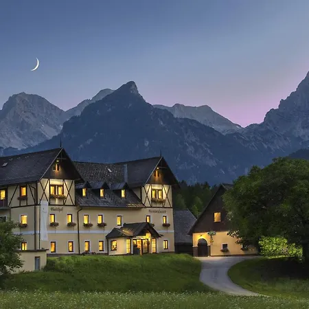 Appartementhaus Madlen Szálloda Hinterstoder